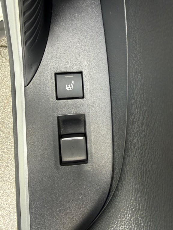 2019 Toyota Rav4 Image 32