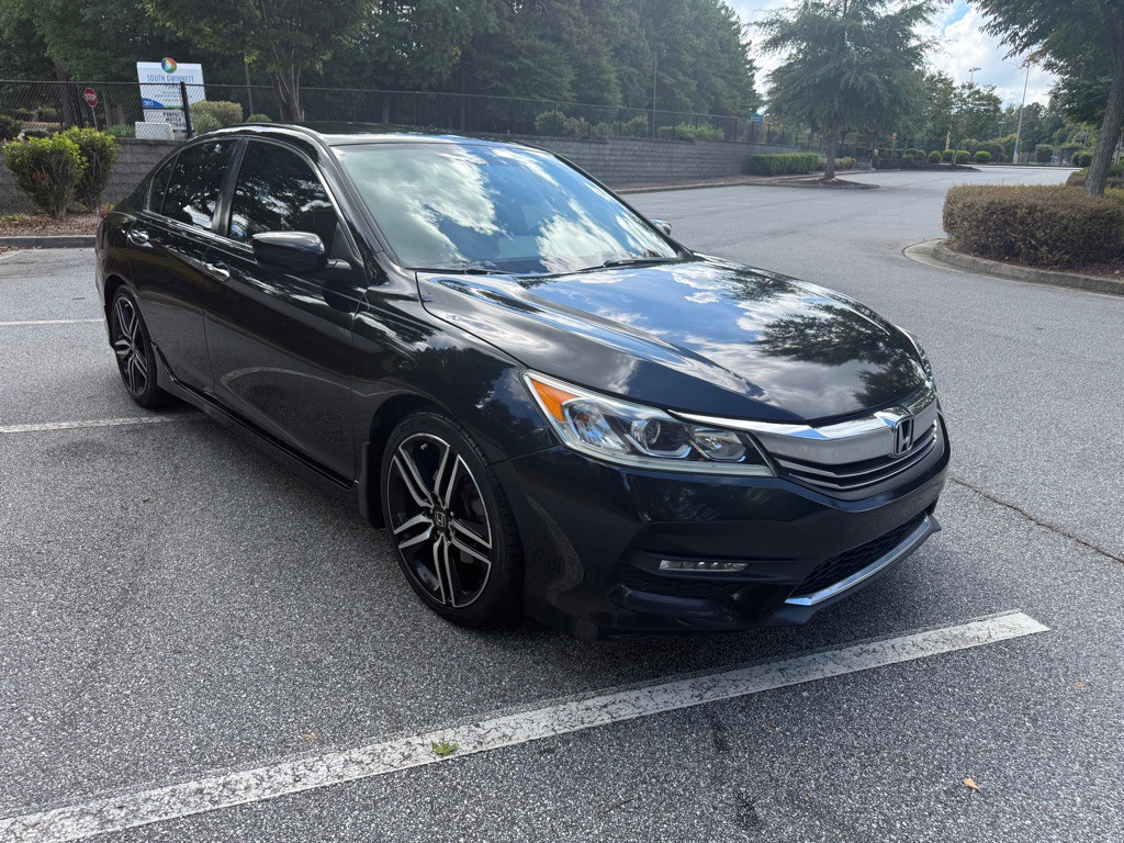 2017 Honda Accord Image 3