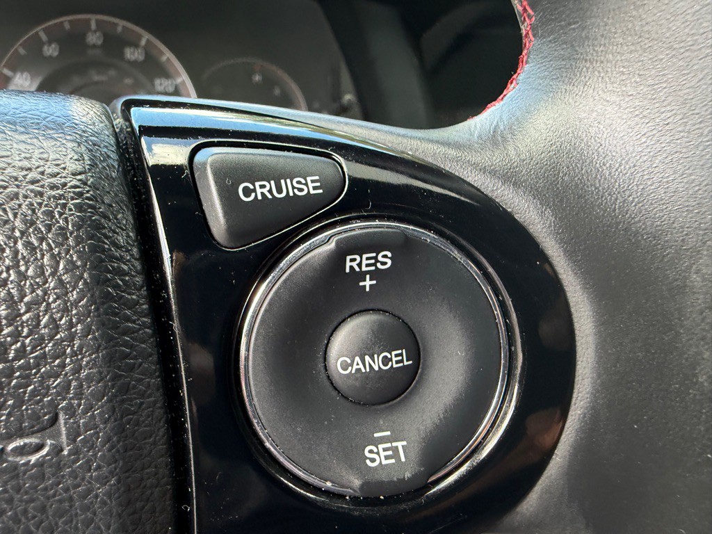 2017 Honda Accord Image 33