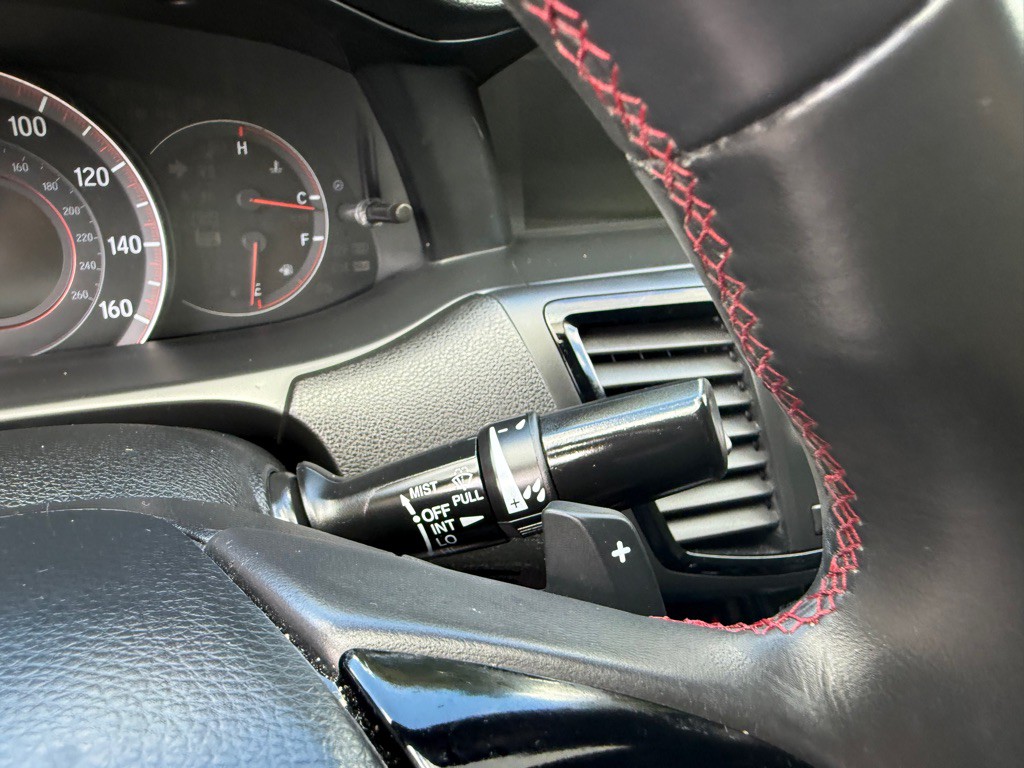2017 Honda Accord Image 35