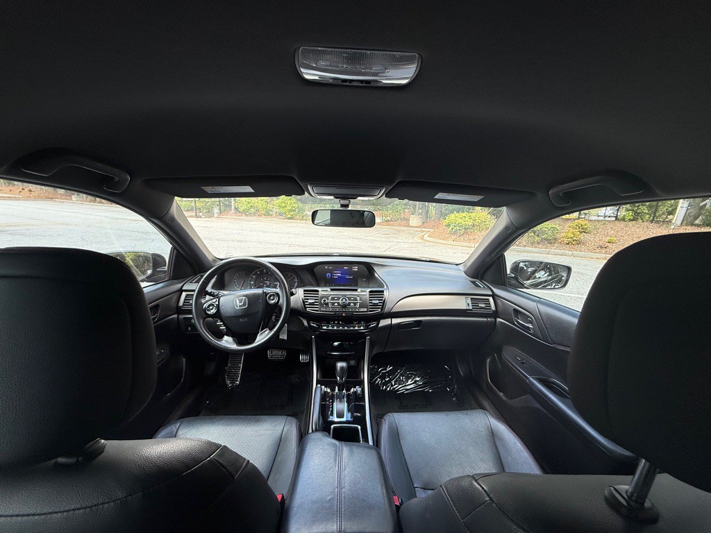 2017 Honda Accord Image 49