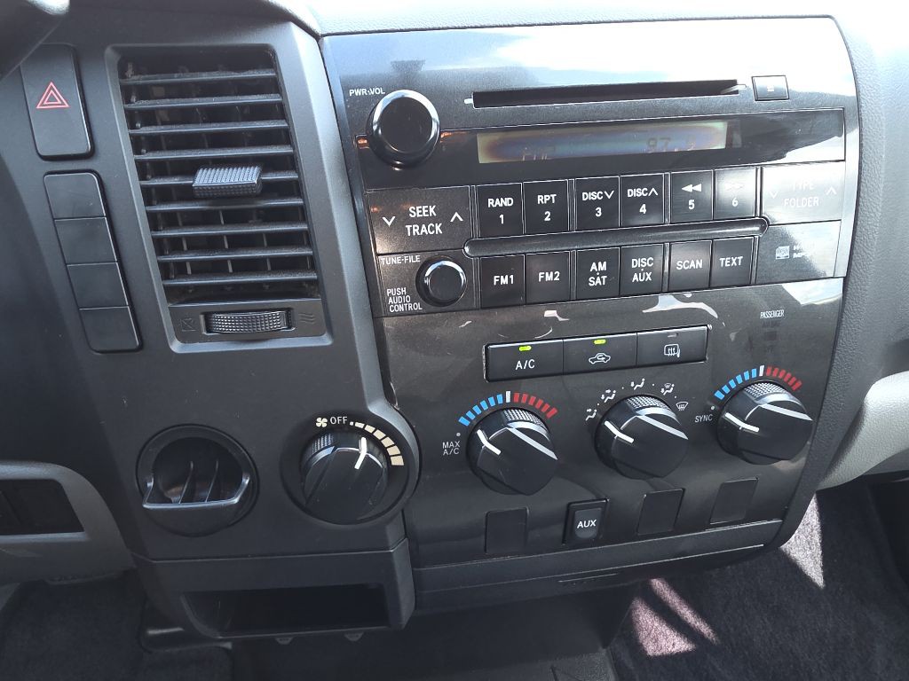 2012 Toyota Tundra Image 33