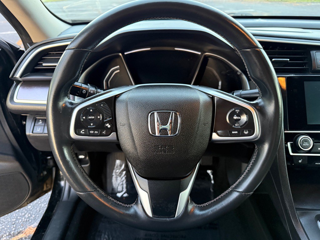 2018 Honda Civic Image 31