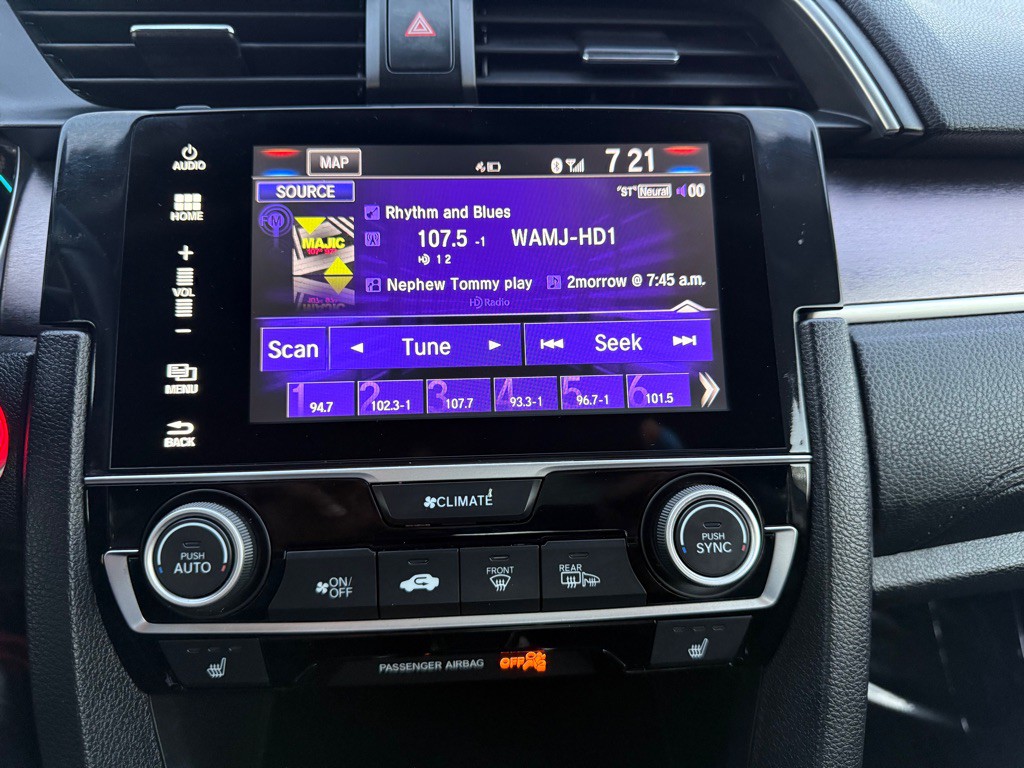 2018 Honda Civic Image 41