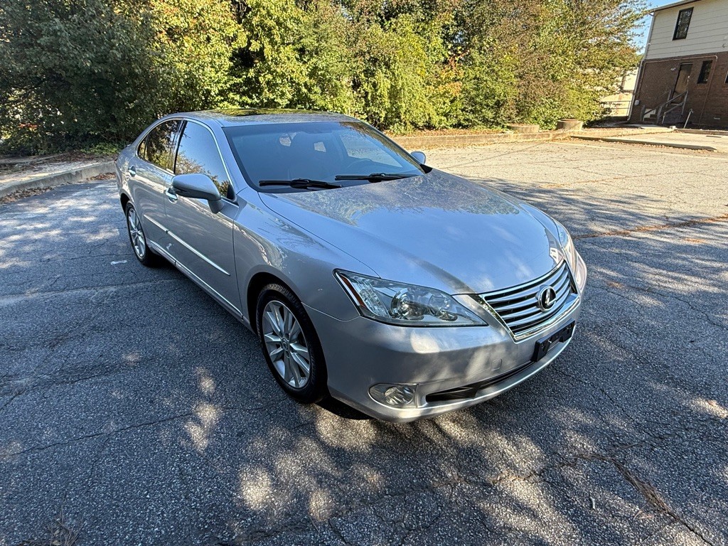 2010 Lexus ES Image 3