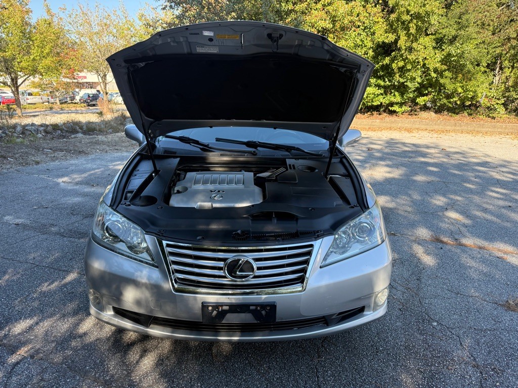 2010 Lexus ES Image 20