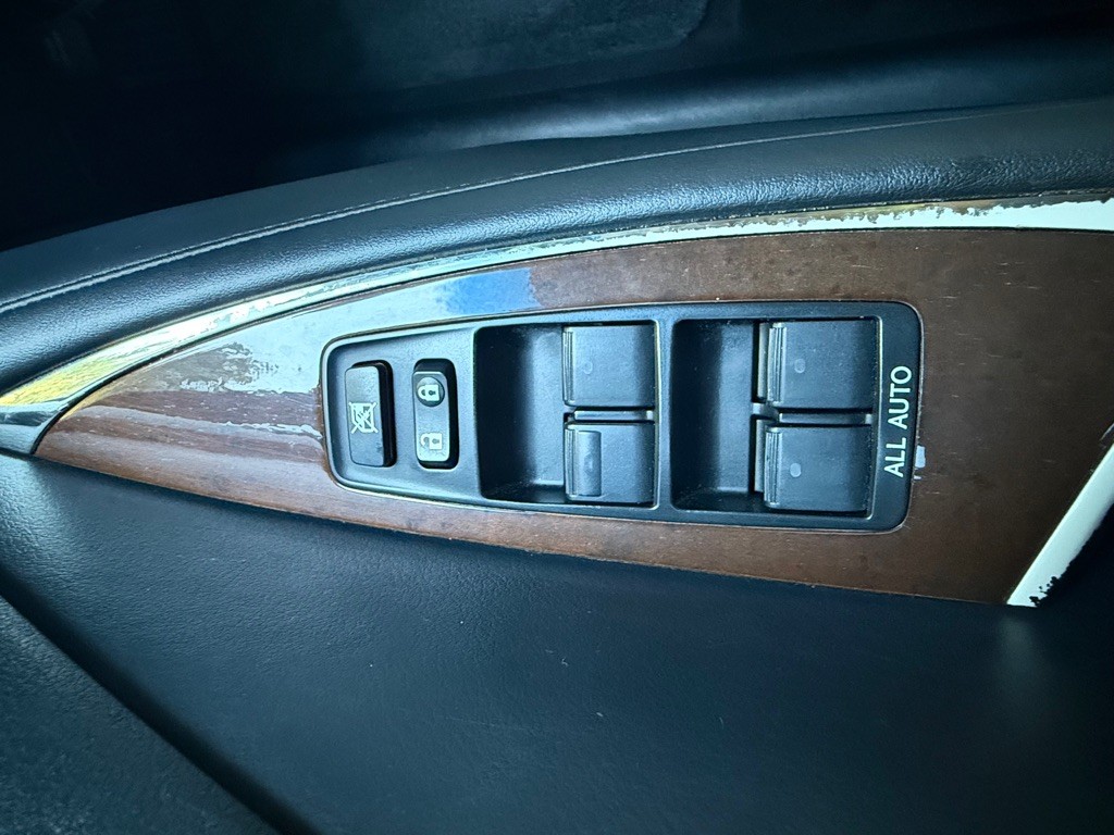 2010 Lexus ES Image 36