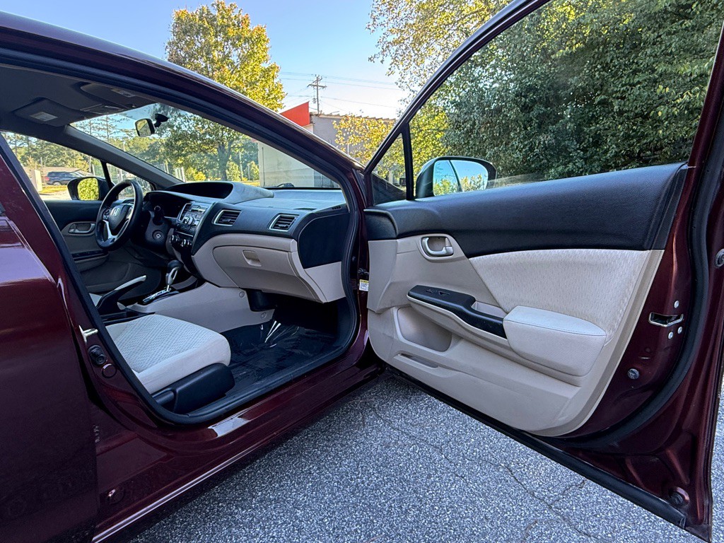 2014 Honda Civic Image 19