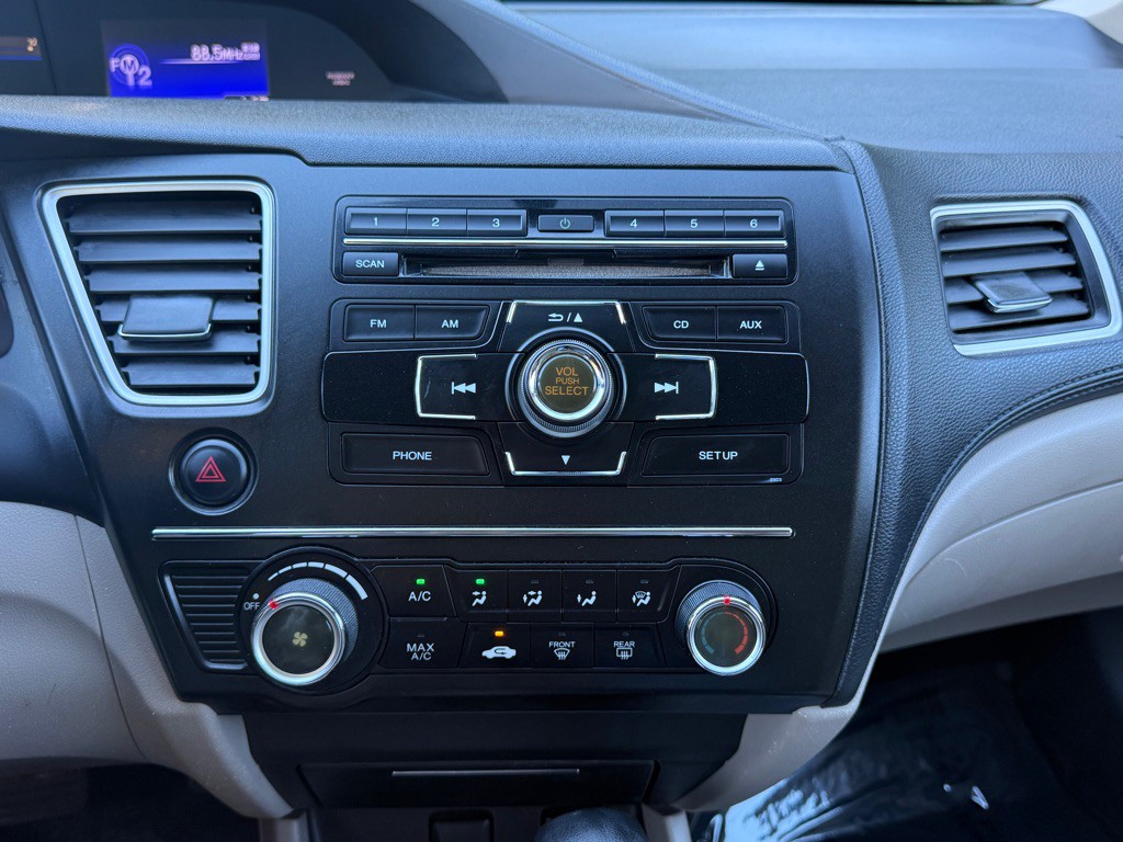 2014 Honda Civic Image 40