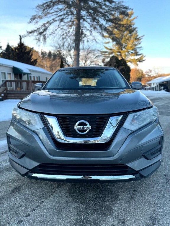 2017 Nissan Rogue Image 3