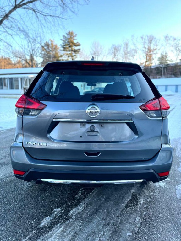 2017 Nissan Rogue Image 13