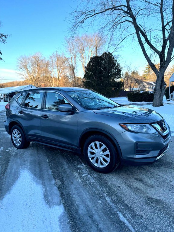 2017 Nissan Rogue Image 16