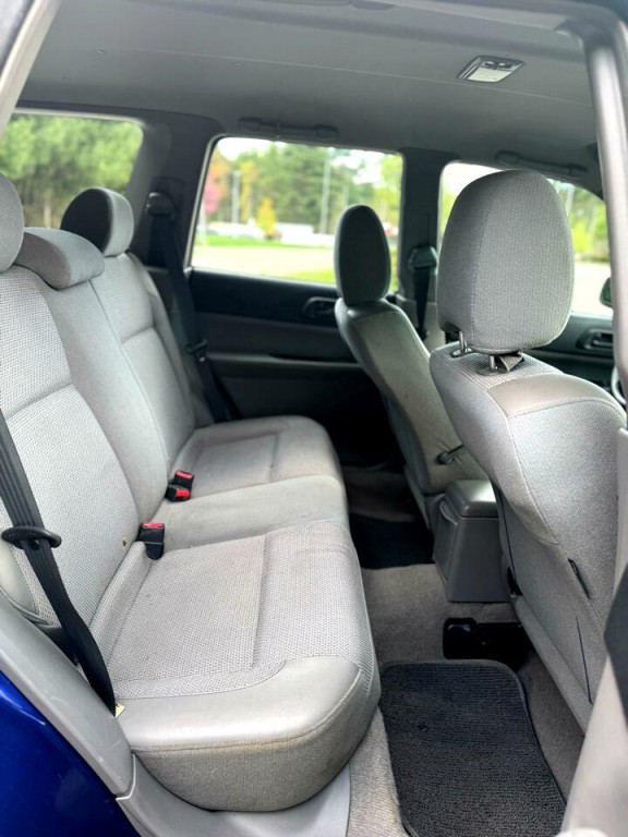 2004 Subaru Forester Image 12