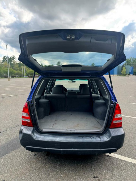 2004 Subaru Forester Image 13