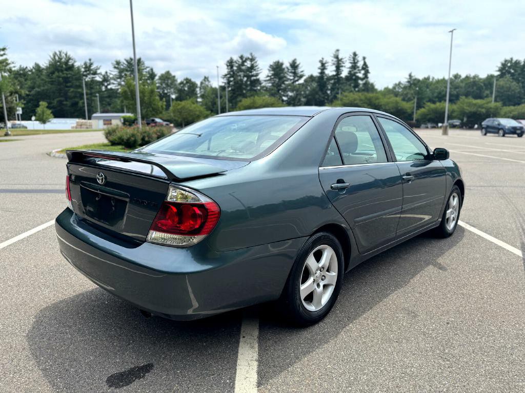 2005 Toyota Camry Image 7