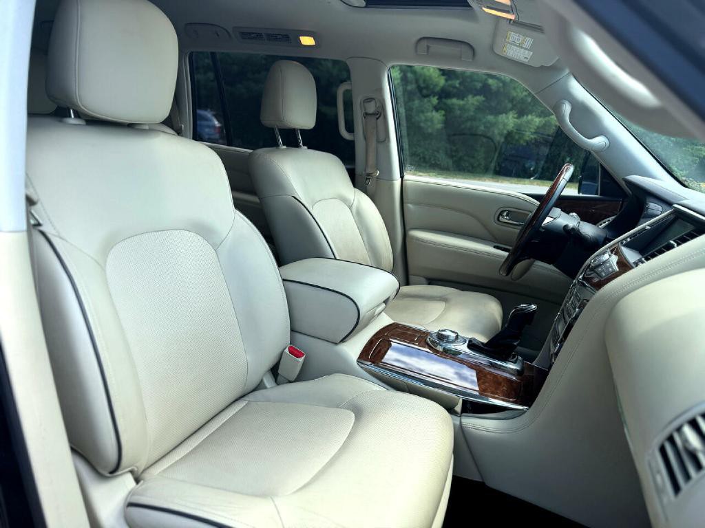 2018 INFINITI QX80 Image 12