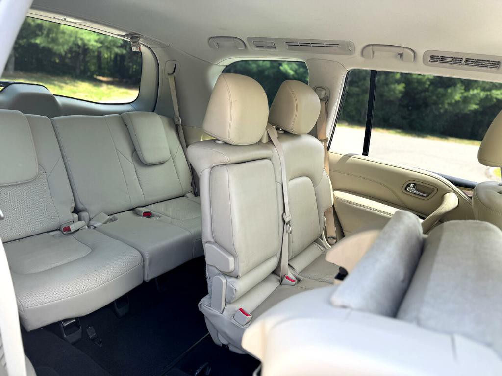 2018 INFINITI QX80 Image 14