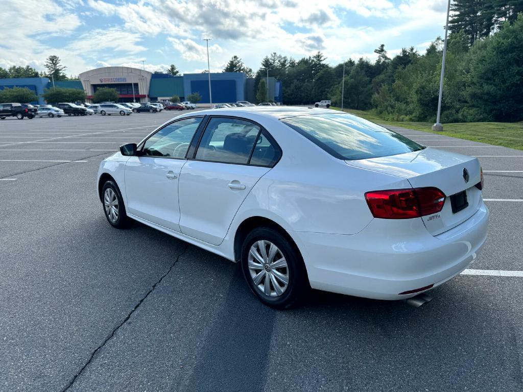 2014 Volkswagen Jetta Image 5