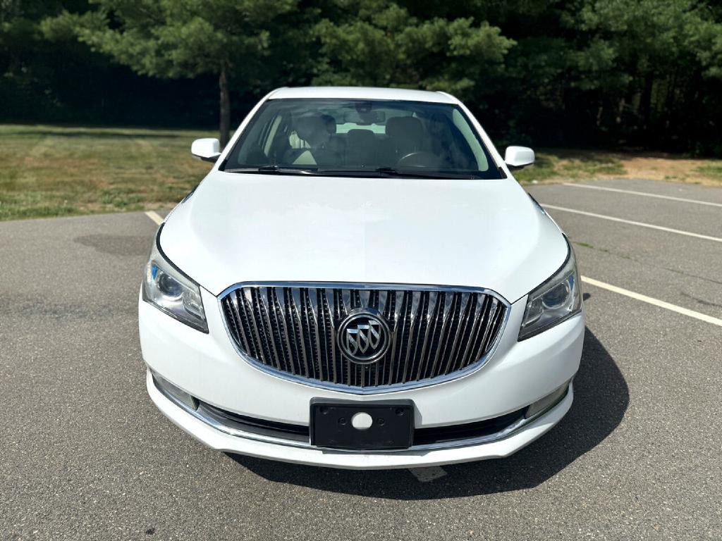 2014 Buick Lacrosse Image 3