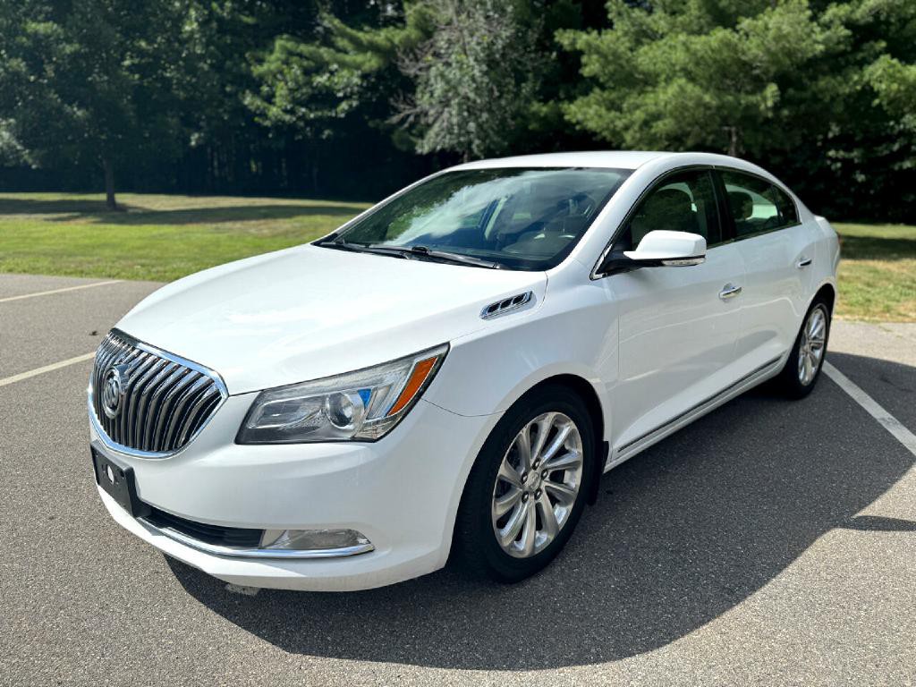 2014 Buick Lacrosse Image 4