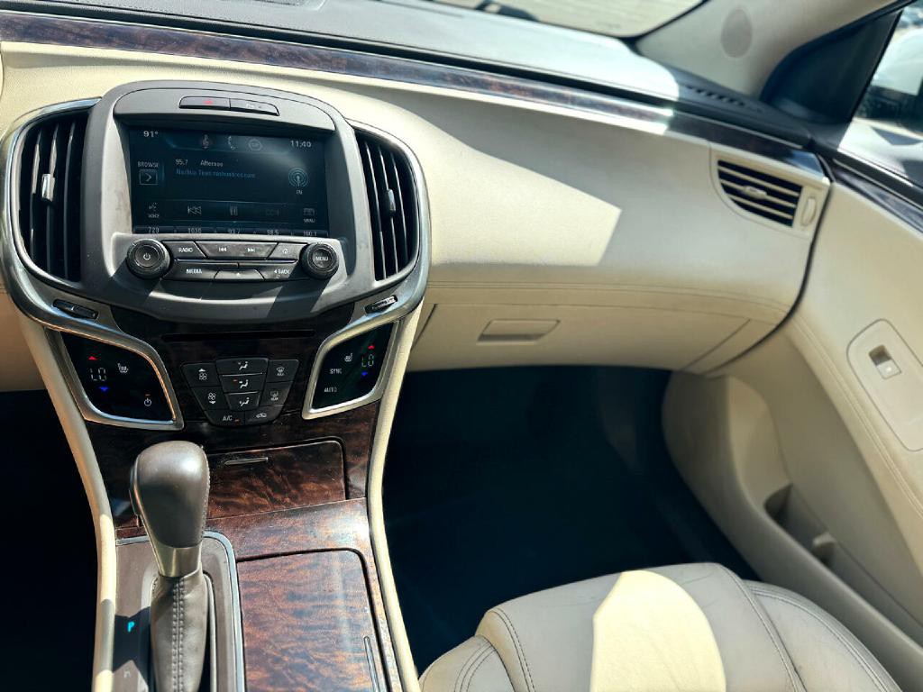 2014 Buick Lacrosse Image 19