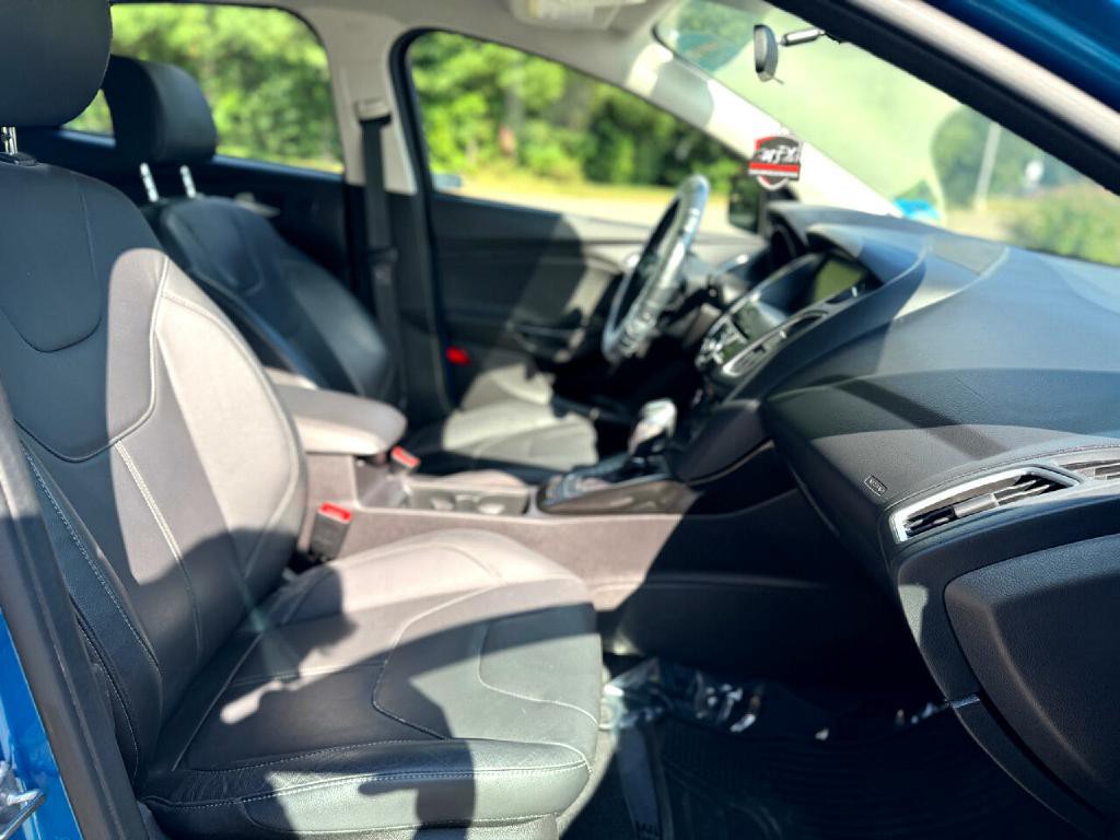 2015 Ford Focus Image 10