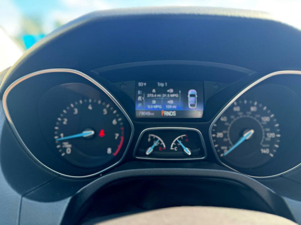 2015 Ford Focus Image 18