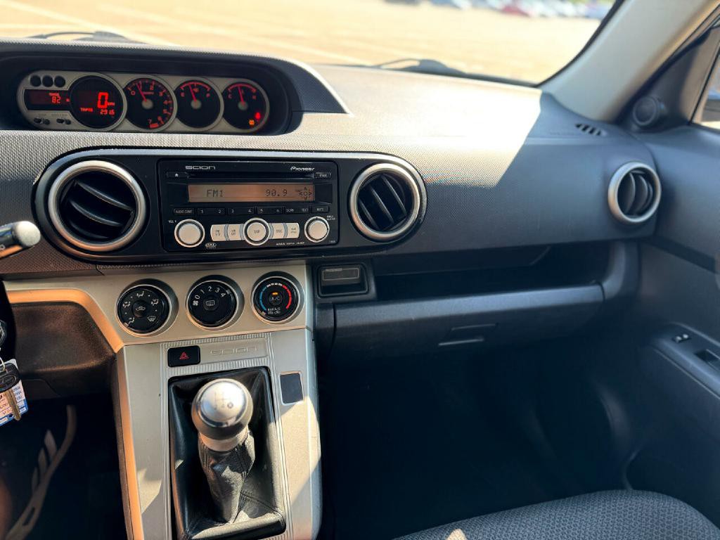 2009 Scion xB Image 14