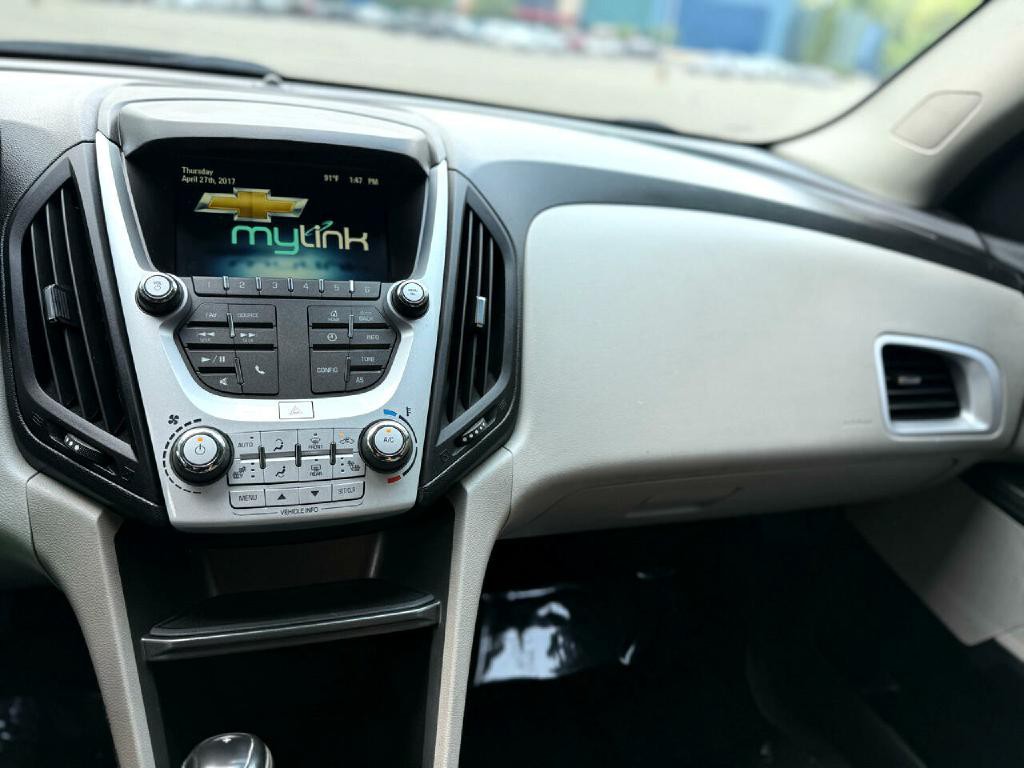 2016 Chevrolet Equinox Image 16