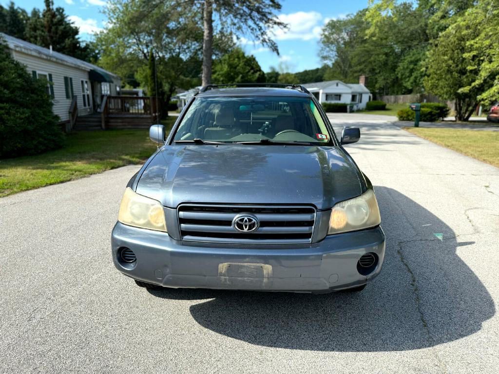 2004 Toyota Highlander Image 2