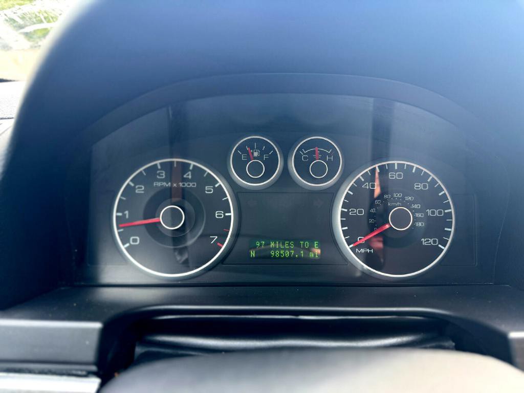 2009 Ford Fusion Image 16