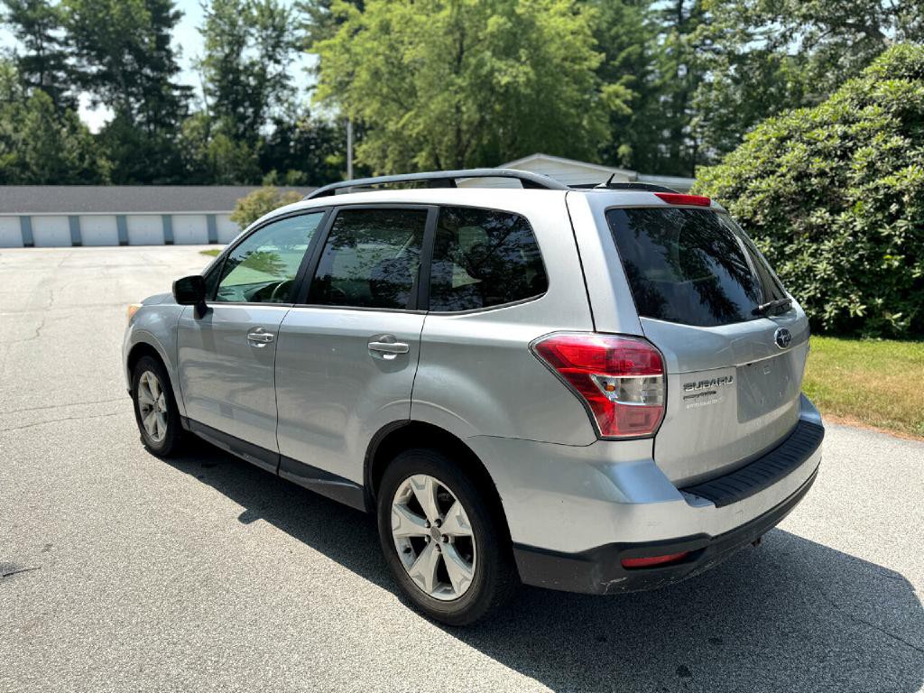 2014 Subaru Forester Image 6