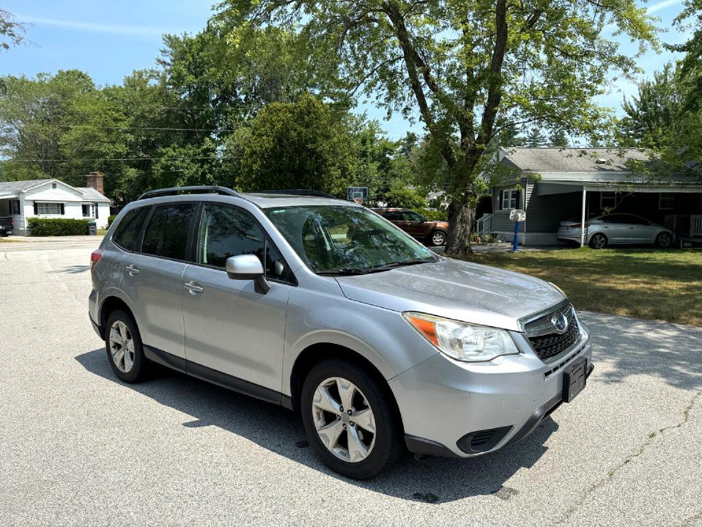 2014 Subaru Forester Image 10