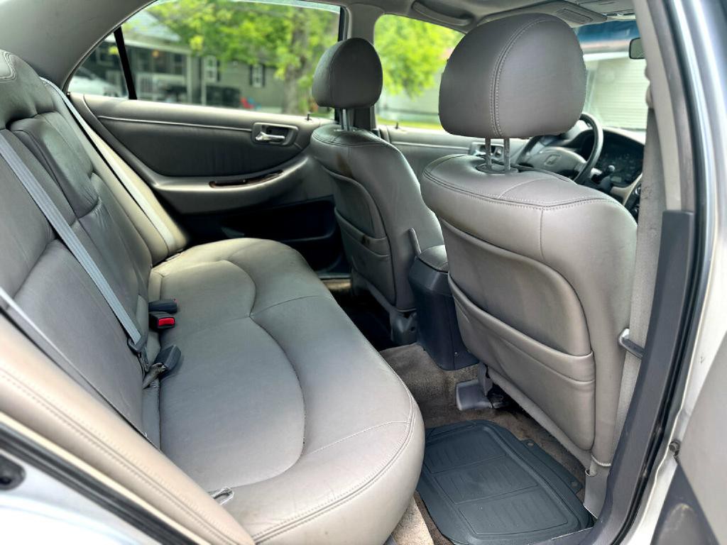 2002 Honda Accord Image 11