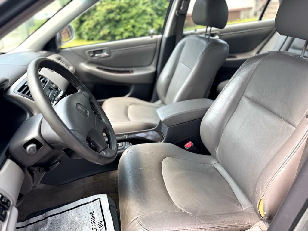 2002 Honda Accord Image 14