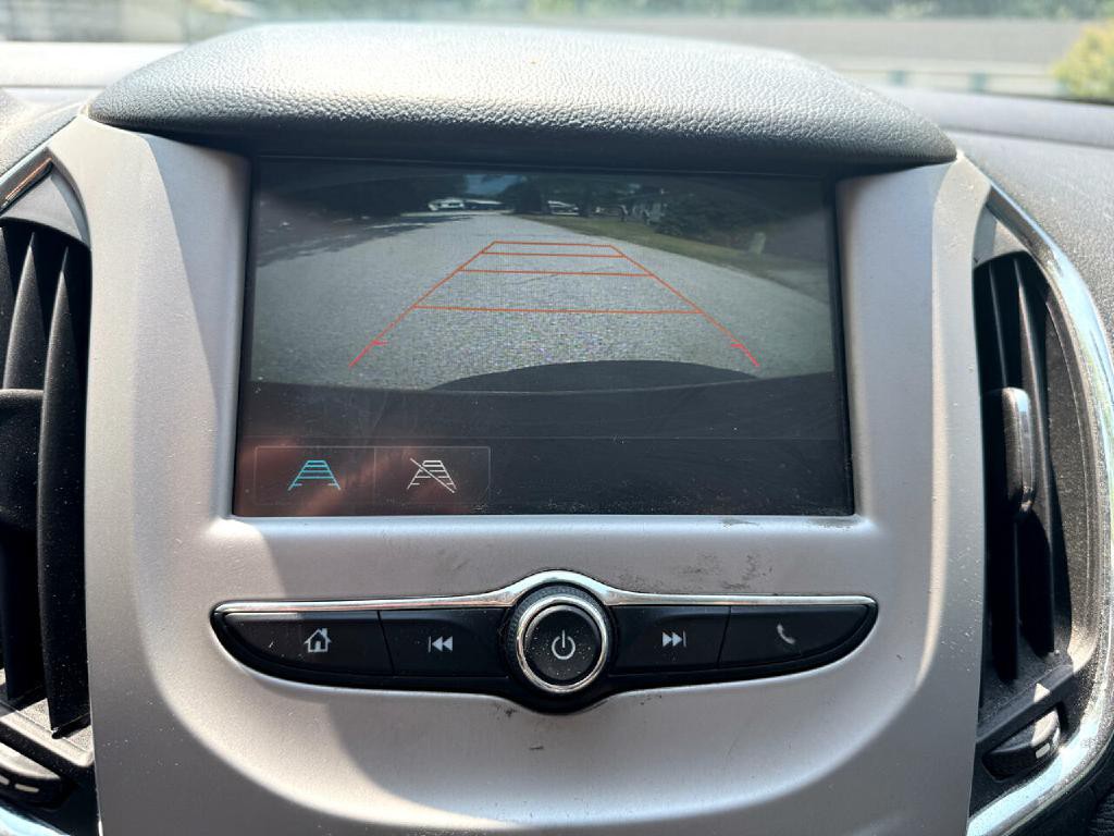 2018 Chevrolet Cruze Image 16
