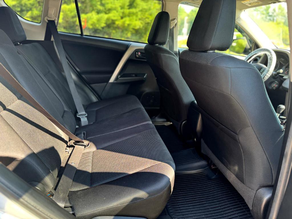 2017 Toyota Rav4 Image 13