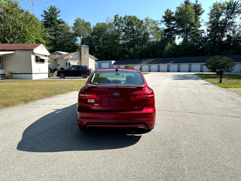 2015 Ford Focus Image 5