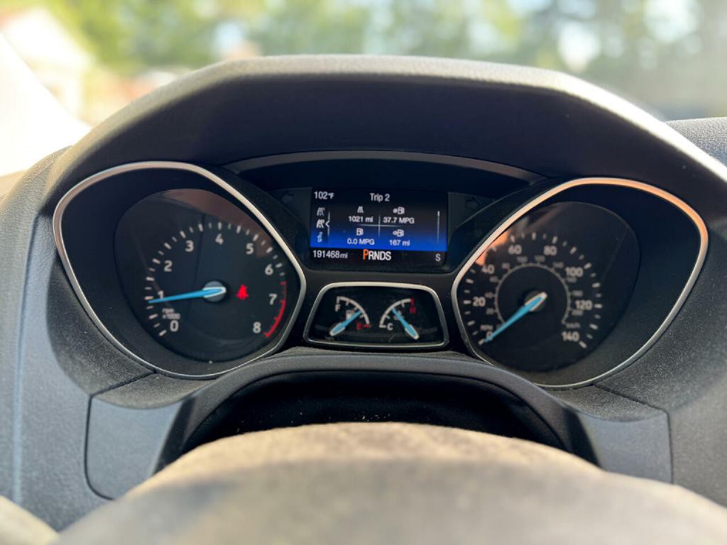 2015 Ford Focus Image 17