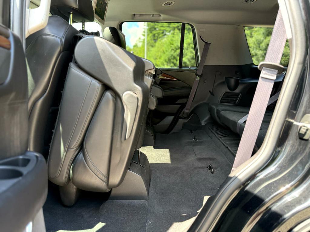 2017 Cadillac Escalade Image 18