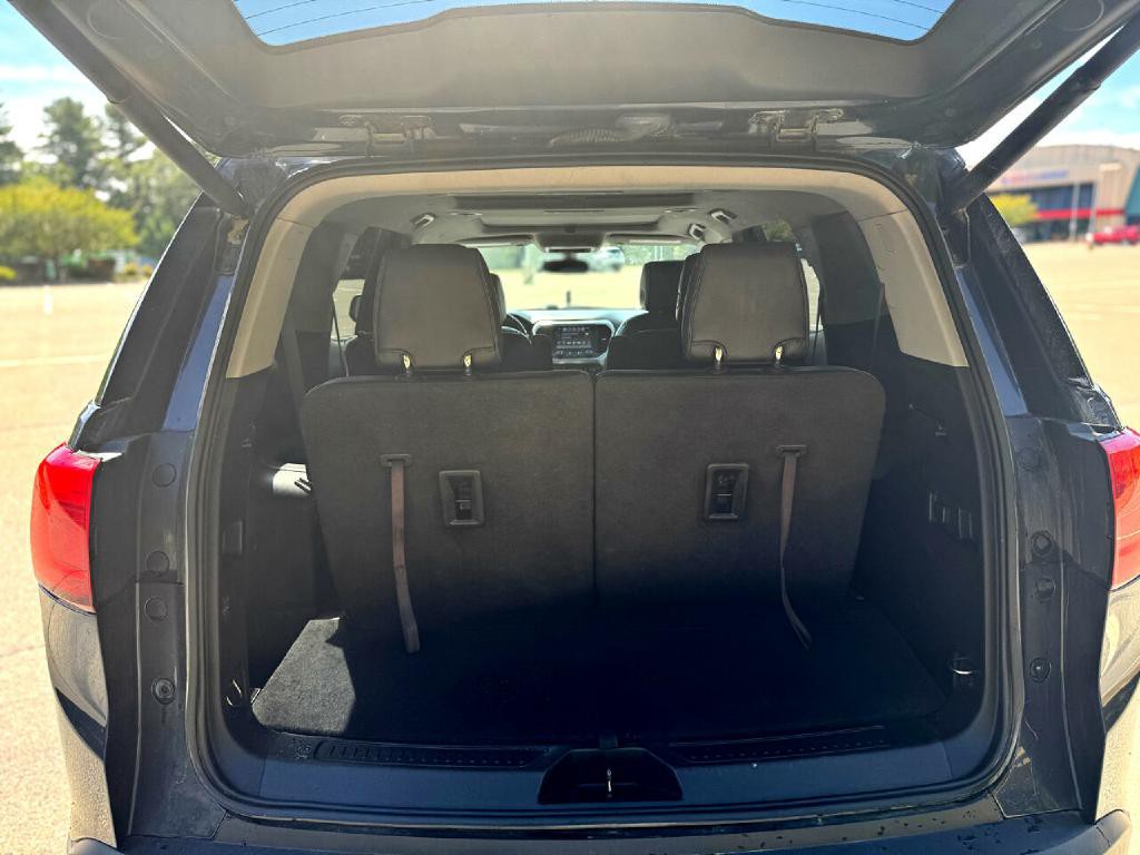 2018 GMC Acadia Image 10