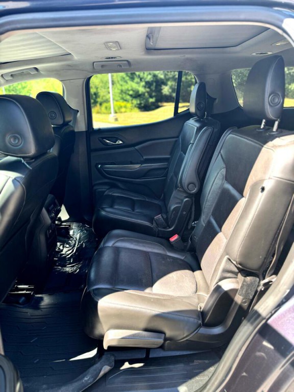 2018 GMC Acadia Image 12