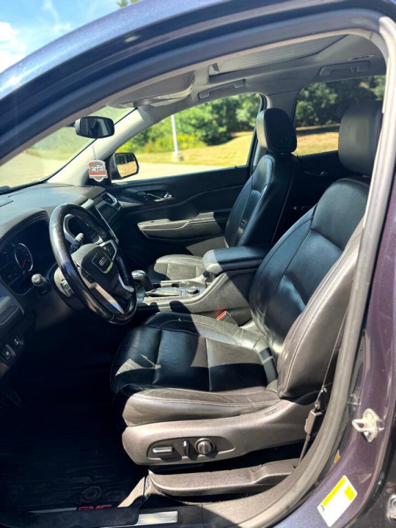 2018 GMC Acadia Image 14