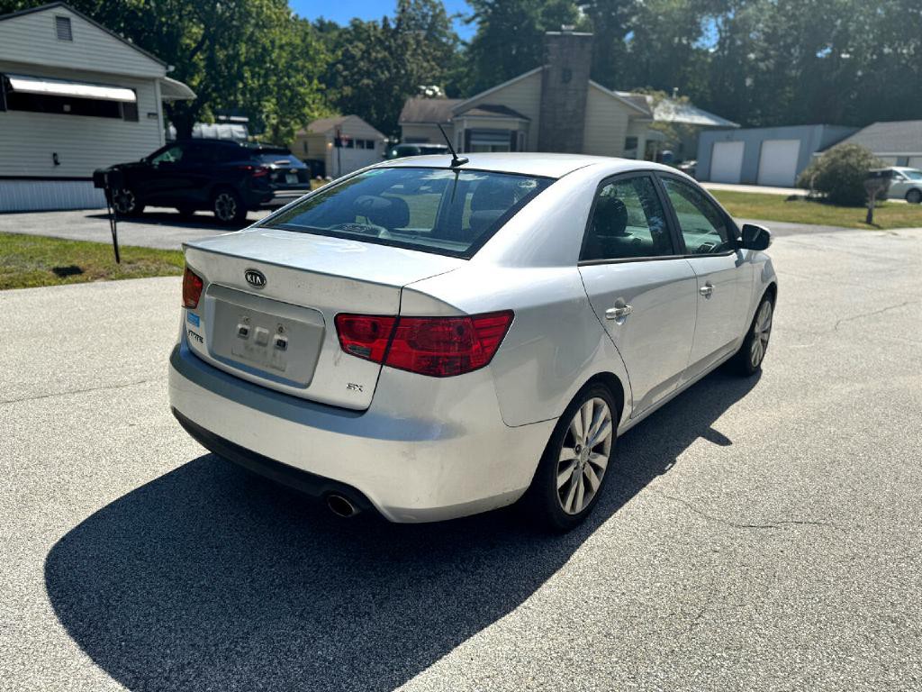 2010 Kia Forte Image 5