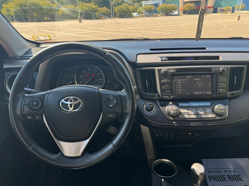 2015 Toyota Rav4 Image 9