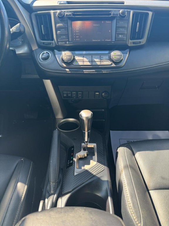 2015 Toyota Rav4 Image 11