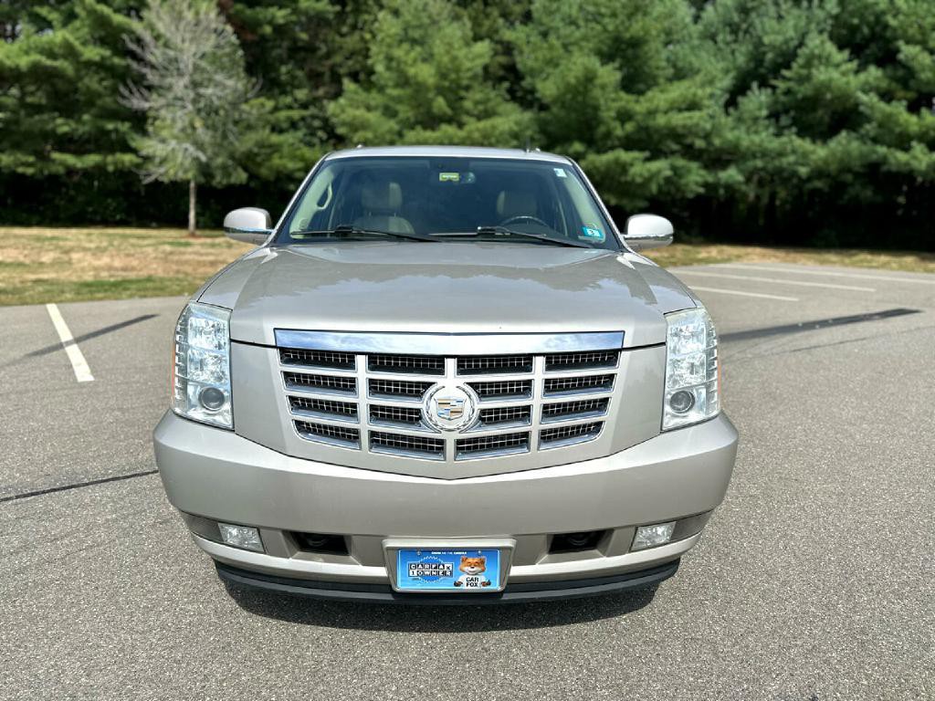 2009 Cadillac Escalade Image 8