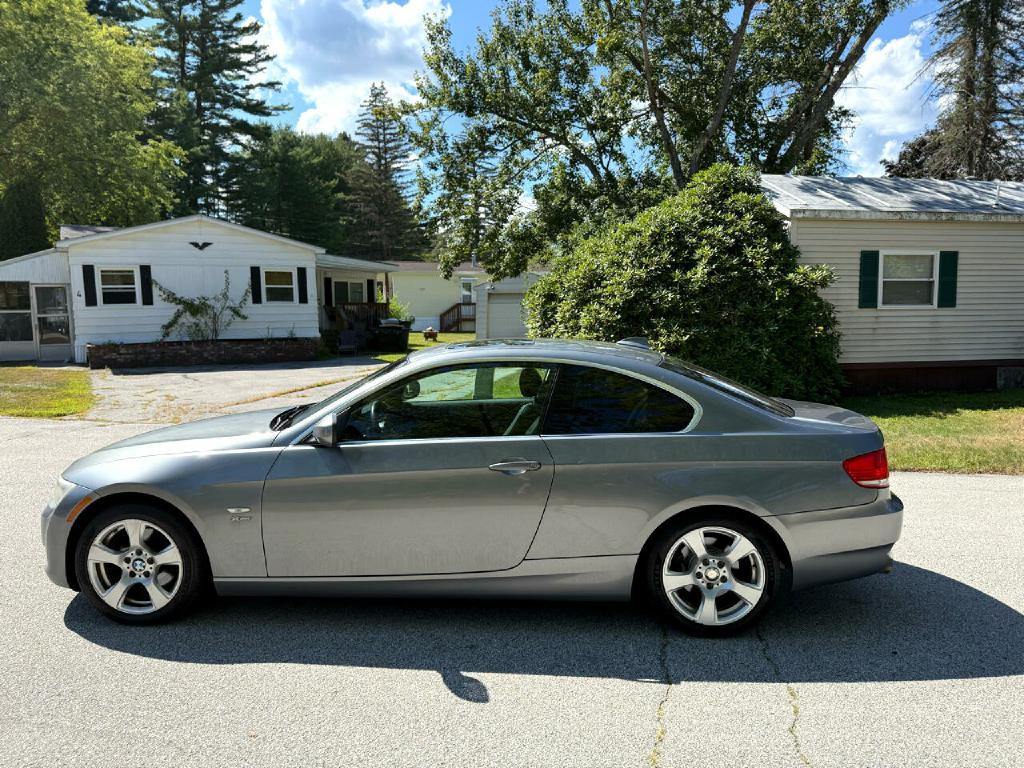 2010 BMW 3 Series Image 5