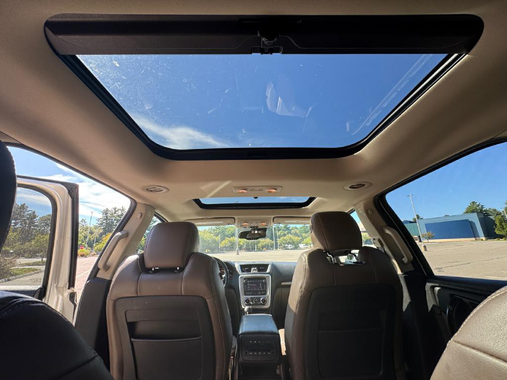 2015 GMC Acadia Image 21