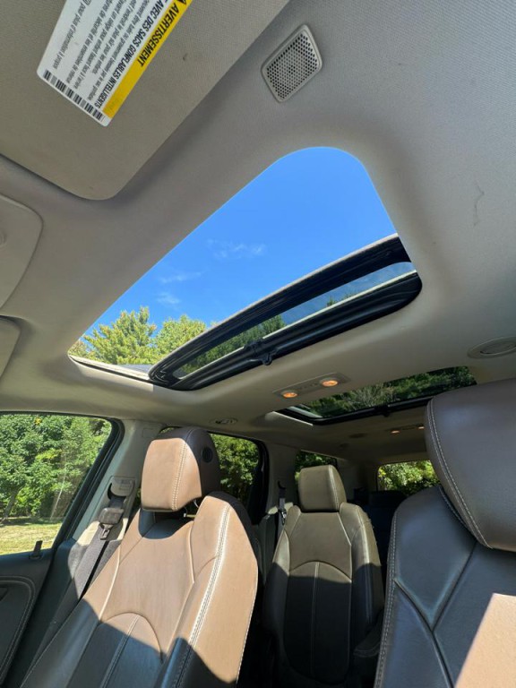 2015 GMC Acadia Image 22